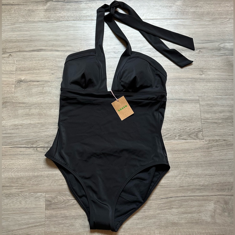 Boden Halter Ithaca OnePiece NWT 🖤